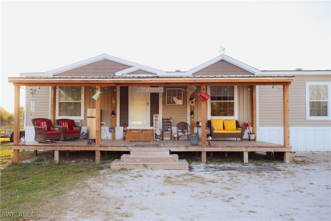1036 Pony Pl., Moore Haven, FL 33471