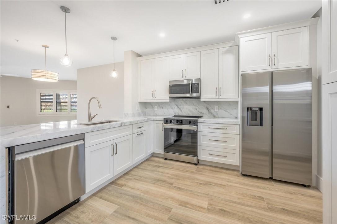 230 Vintage Cir. #A204, Naples, FL 34119
