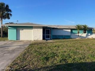 715 Shadyside St., Lehigh Acres, FL 33936