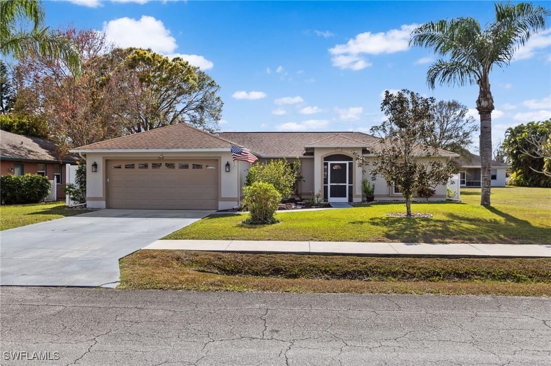 2607 8th St., Lehigh Acres, FL 33976