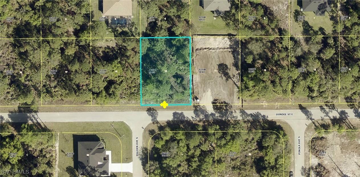 737 Dundee St., Lehigh Acres, FL 33974