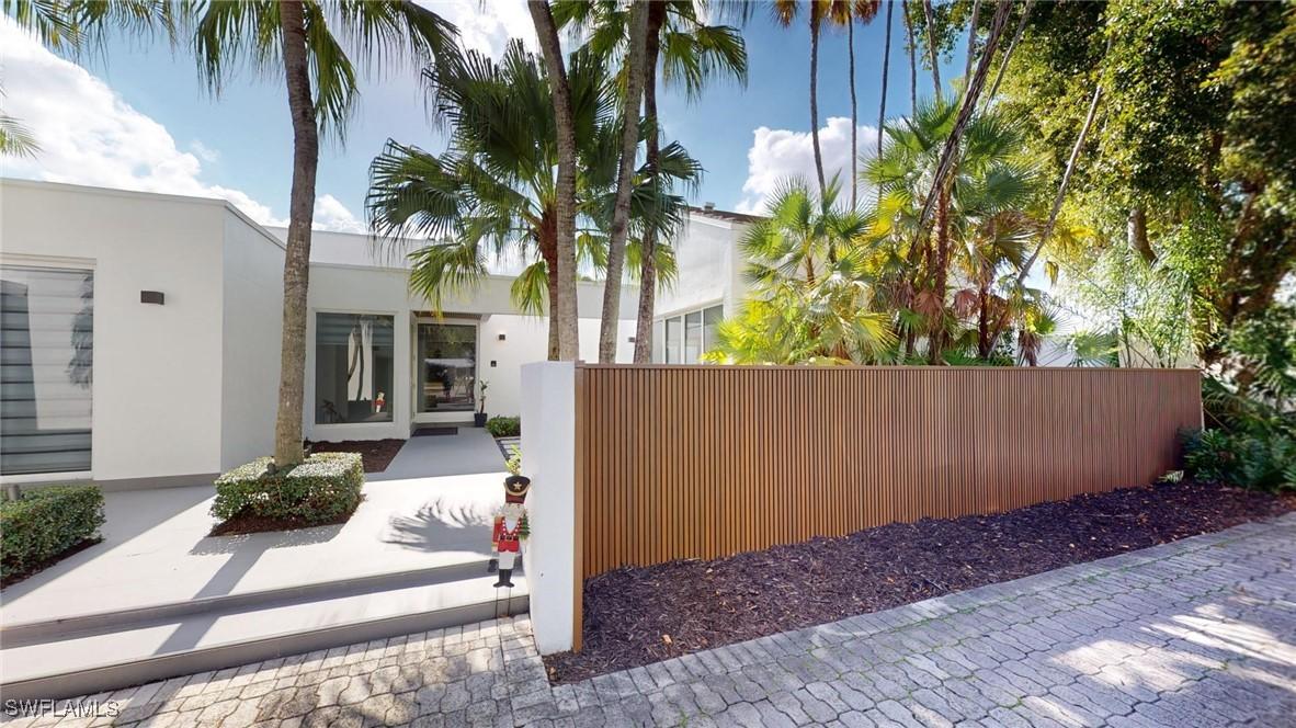 10420 SW 64th St., Miami, FL 33173