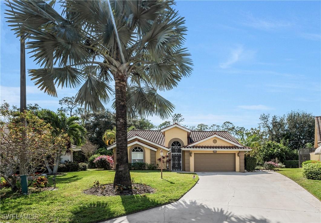 593 Country Walk Ct., Naples, FL 34104