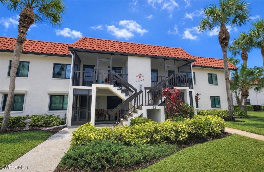 4293 27th Ct. #203, Naples, FL 34116
