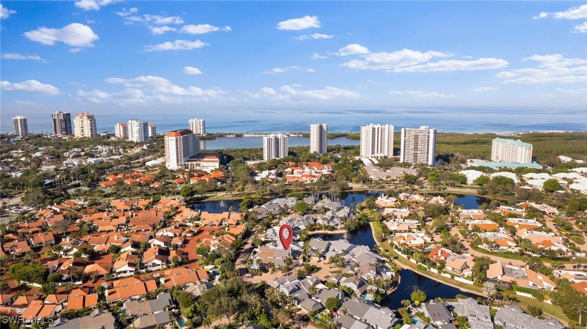 633 Bridgeway Ln., Naples, FL 34108