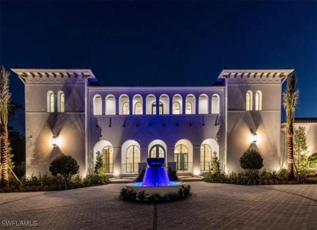 50 Mahogany Dr., Naples, FL 34108