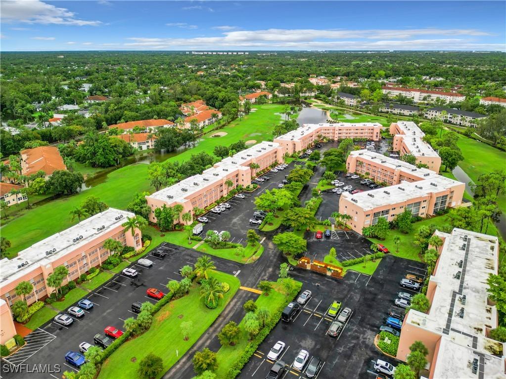200 Turtle Lake Ct. #305, Naples, FL 34105