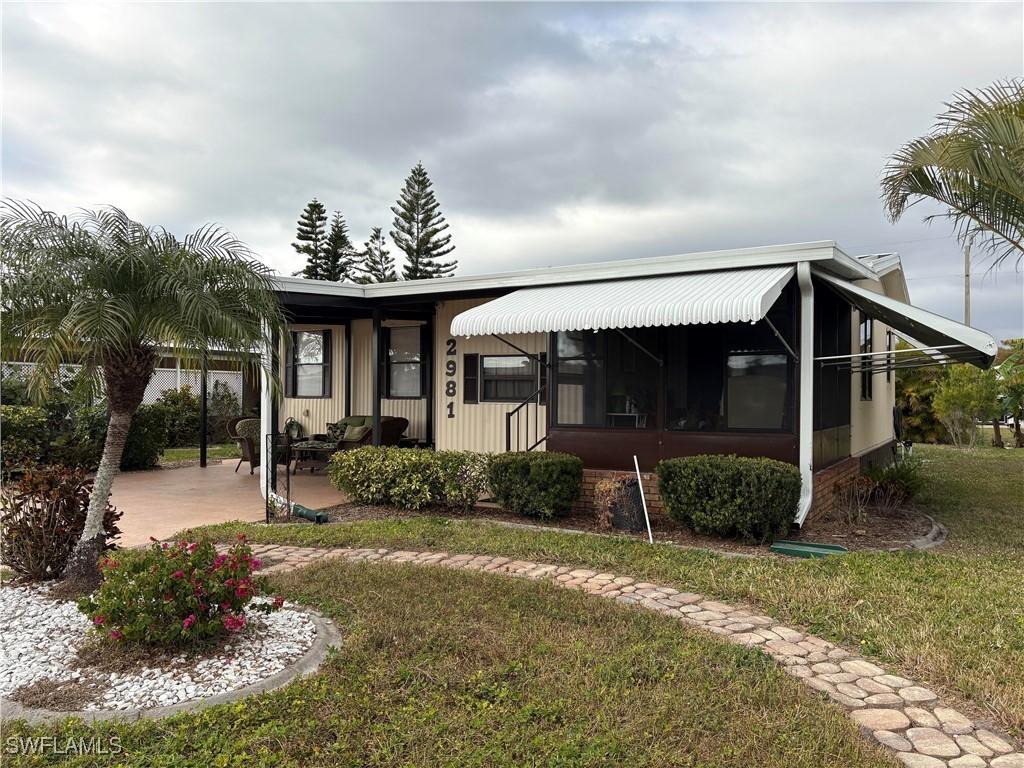 2981 Rain Dance Ln., North Fort Myers, FL 33917