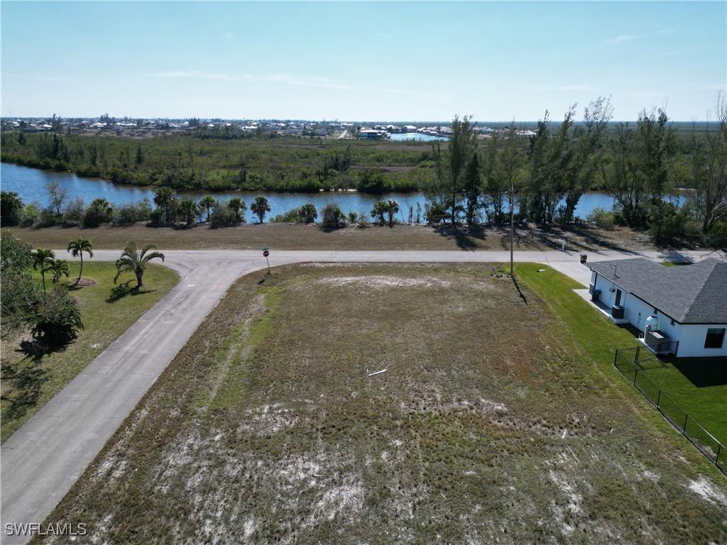4301 NW 20th St., Cape Coral, FL 33993