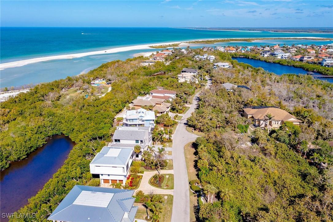 707 Waterside Dr., Marco Island, FL 34145