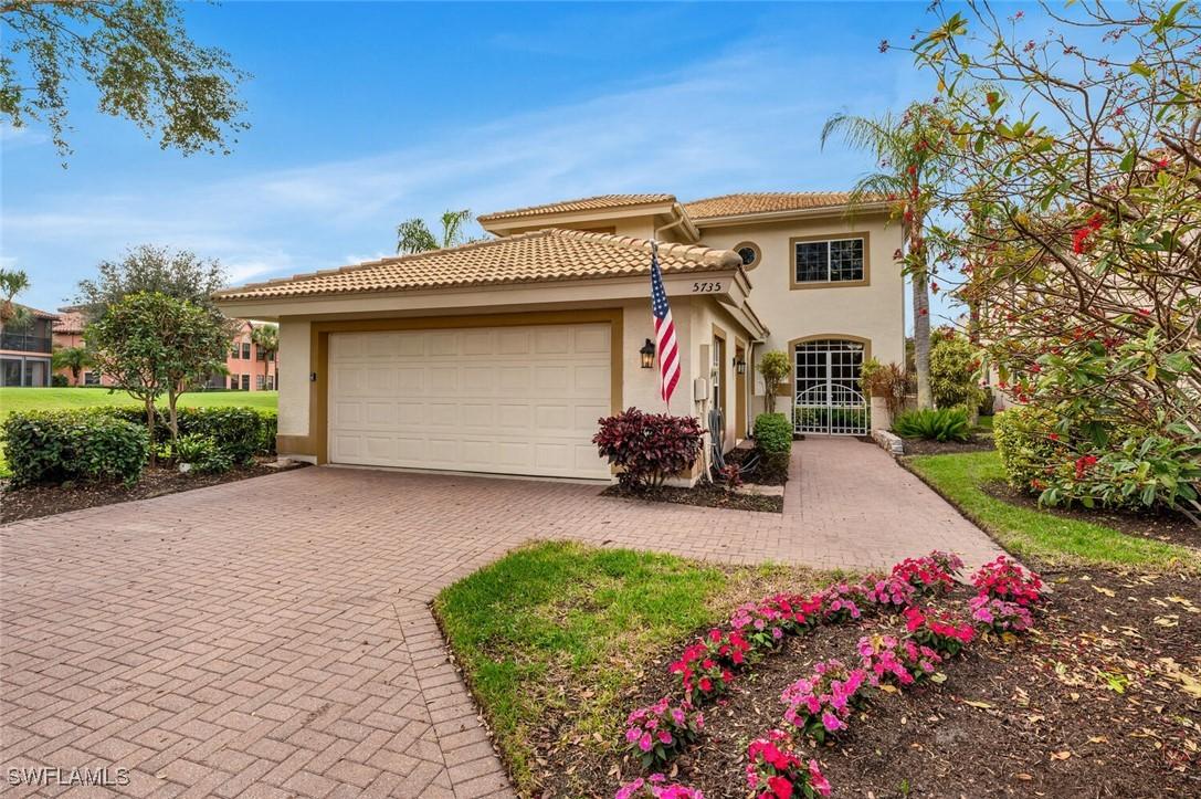 5735 Persimmon Way, Naples, FL 34110