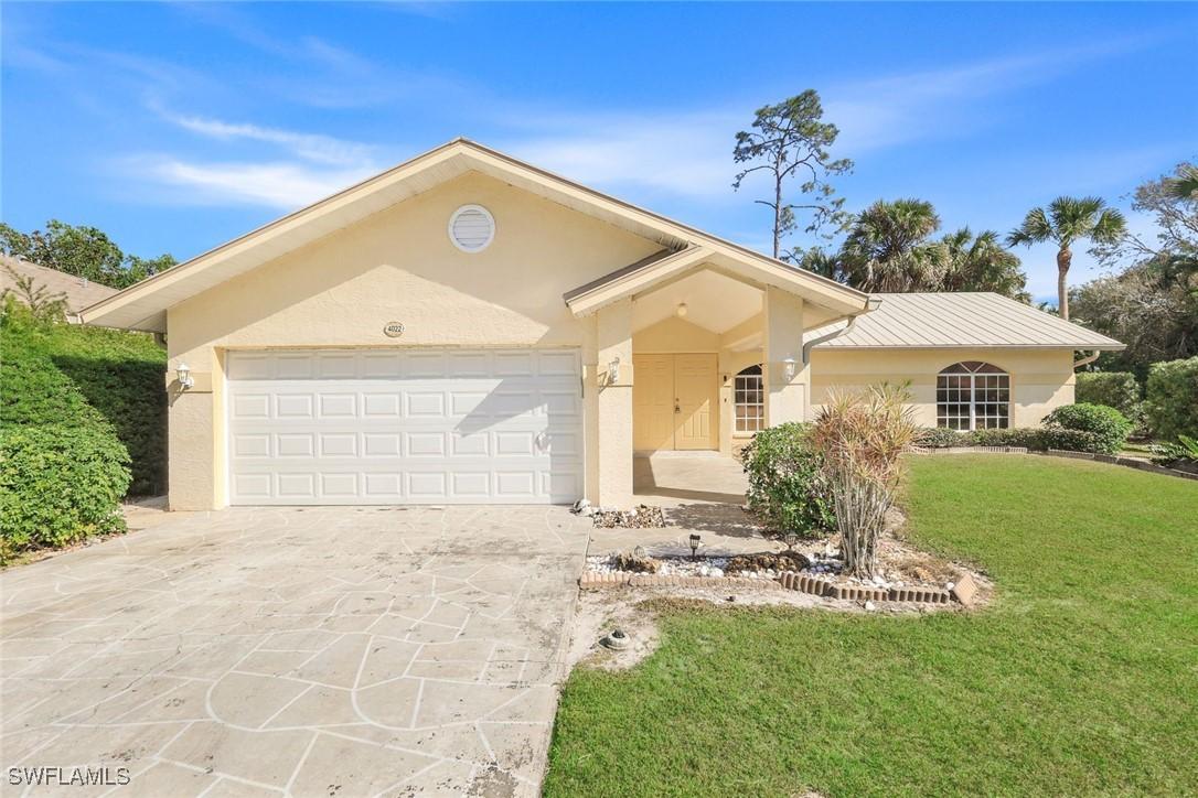 4022 Lupine Ln., Naples, FL 34112