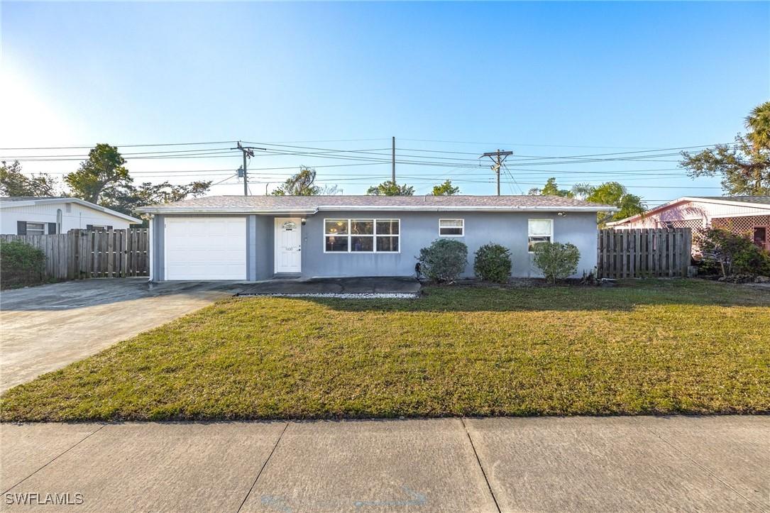 1650 Winkler Ave., Fort Myers, FL 33901