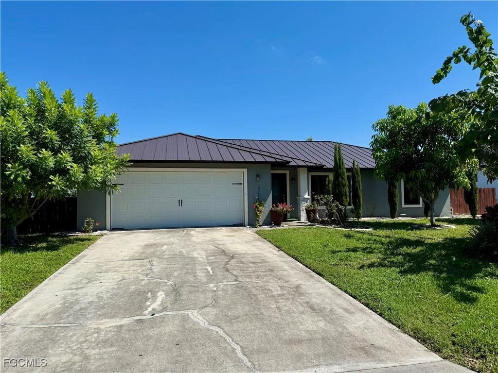 411 SE 20th St., Cape Coral, FL 33990
