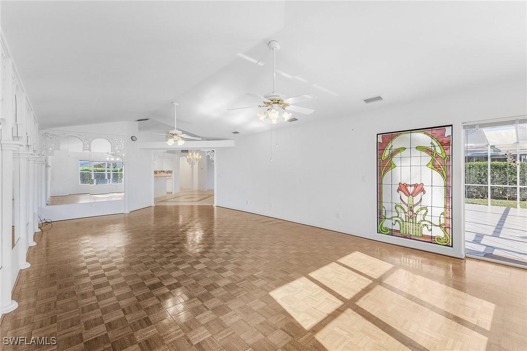 9439 Palm Island Cir., North Fort Myers, FL 33903