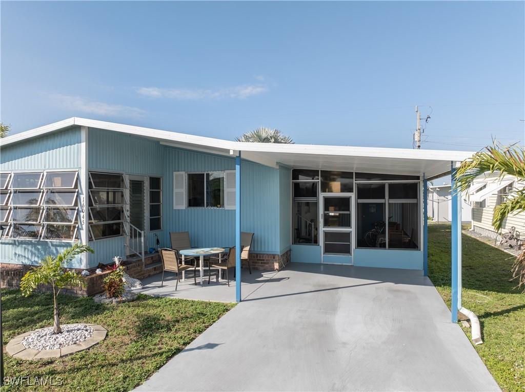 16045 Hibiscus Way, North Fort Myers, FL 33903