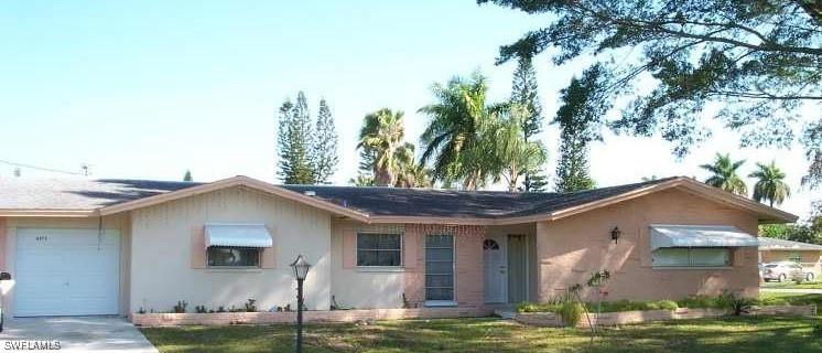 4375 22nd Pl., Naples, FL 34116