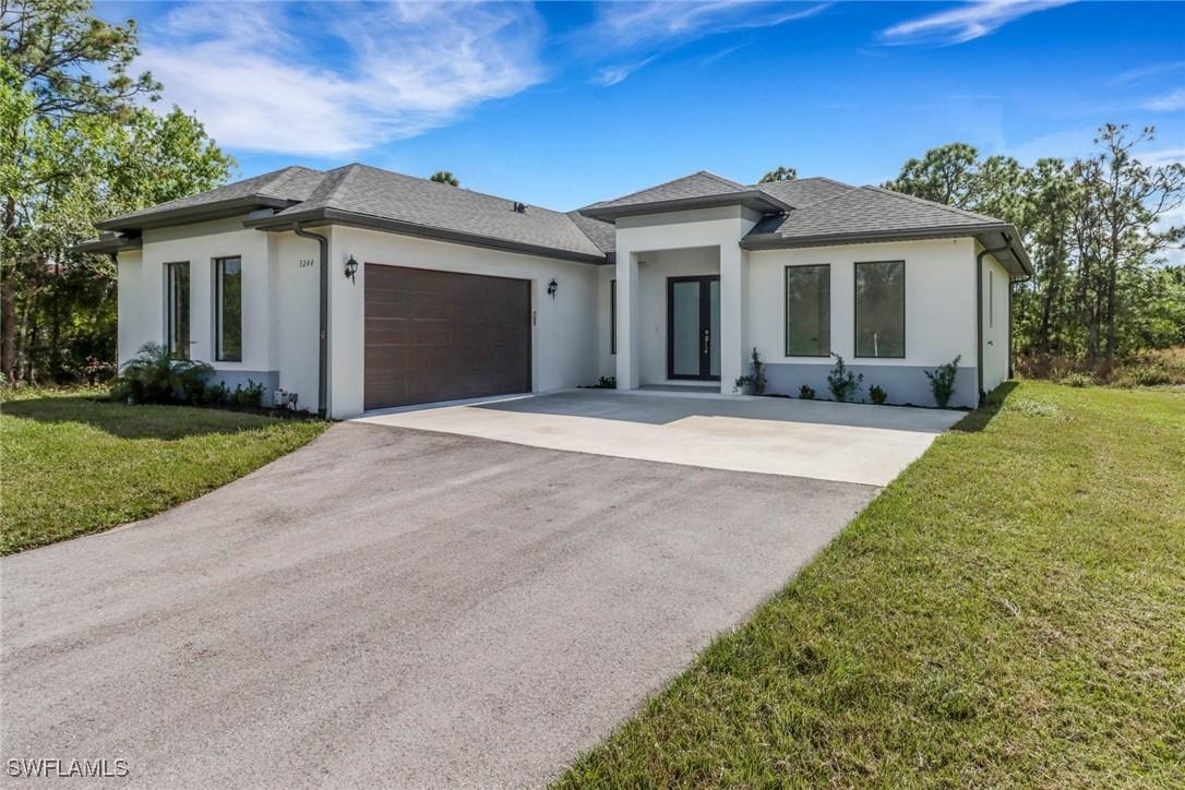 3244 66th Ave., Naples, FL 34120
