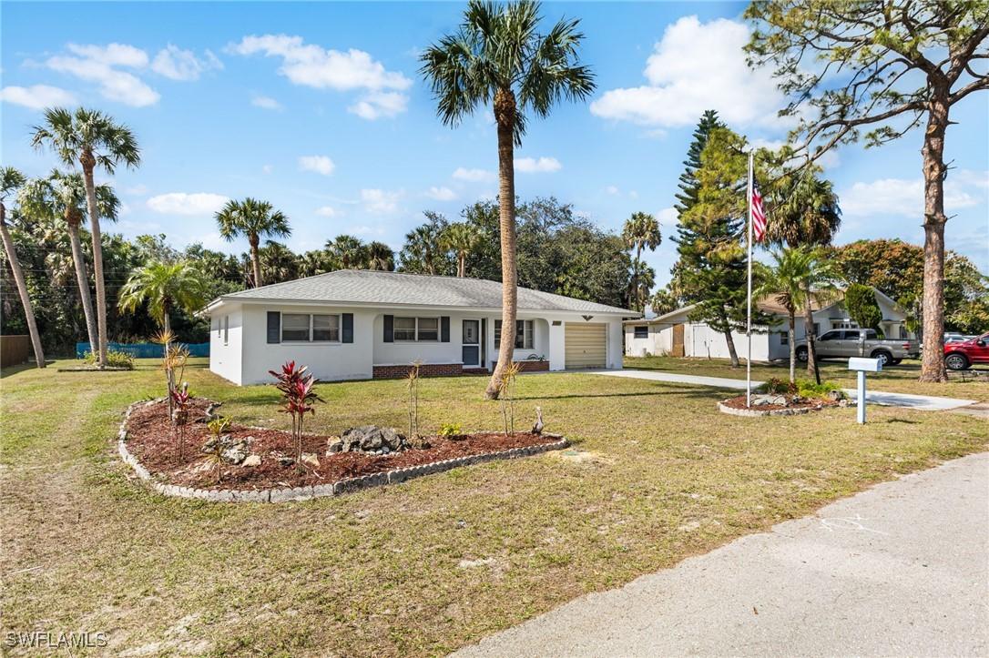 27840 Marco Dr., Bonita Springs, FL 34135