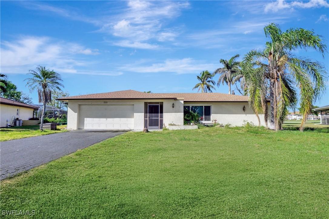 223 Pine Valley Cir., Naples, FL 34113