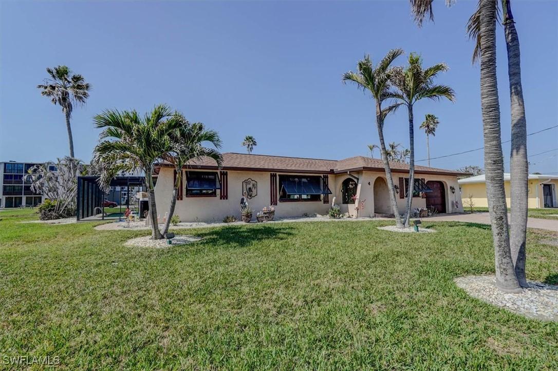 4 Fairview Blvd., Fort Myers Beach, FL 33931