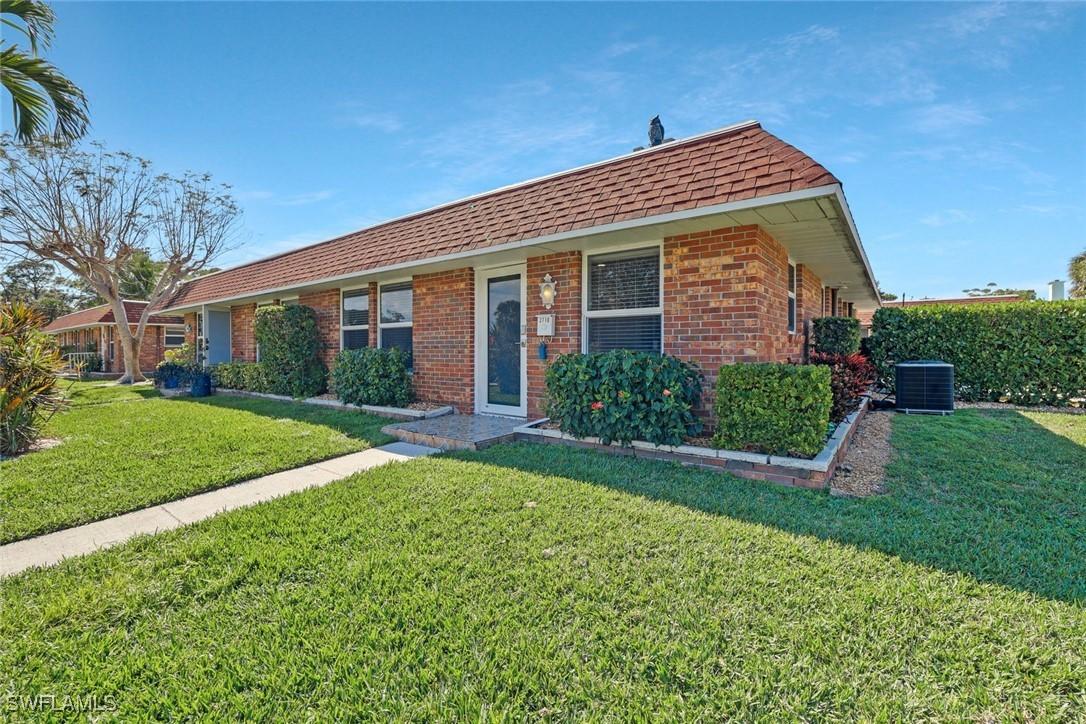 2710 Arbutus St. #B1, Naples, FL 34112