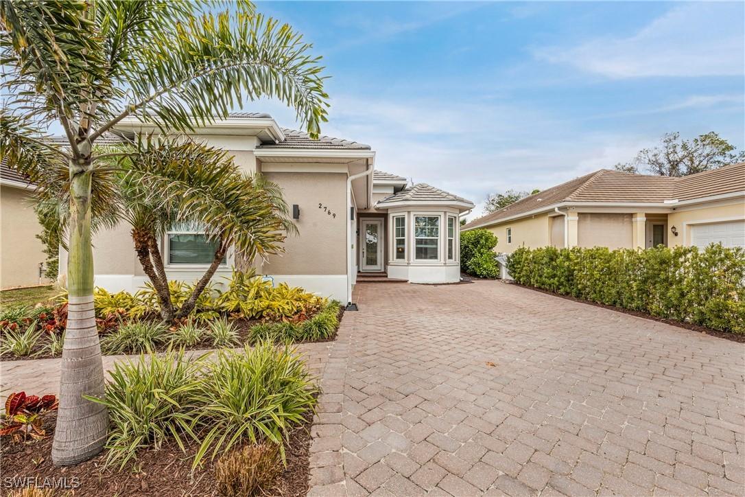 2769 Linda Dr., Naples, FL 34112