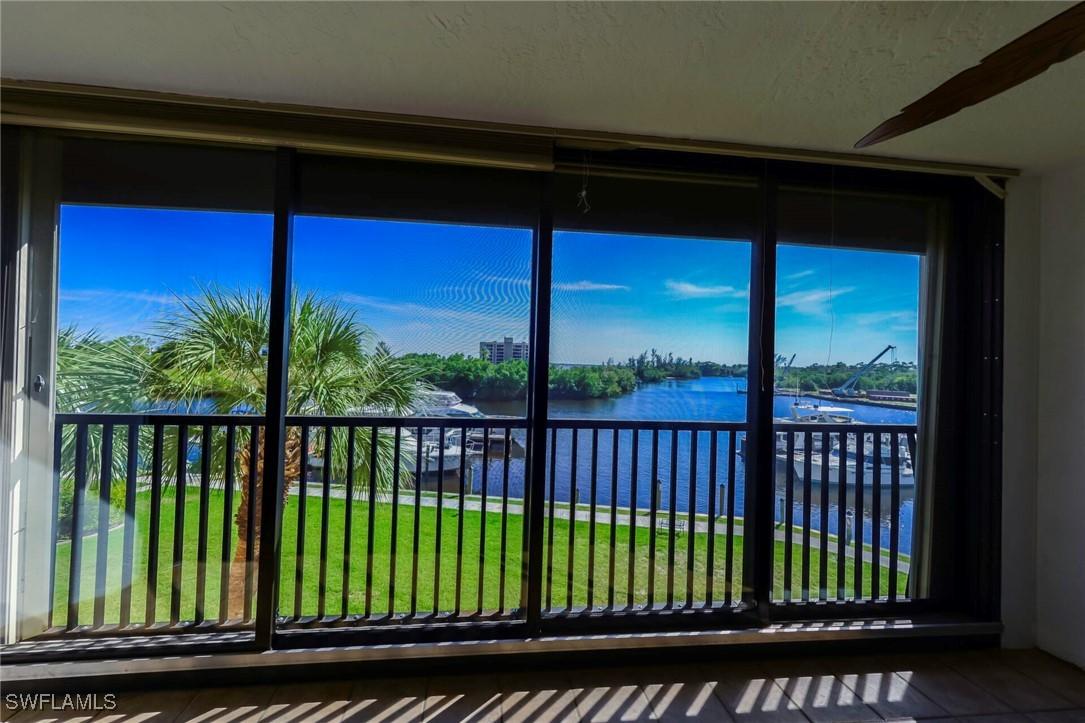 3462 Hancock Bridge Pkwy. #233, North Fort Myers, FL 33903