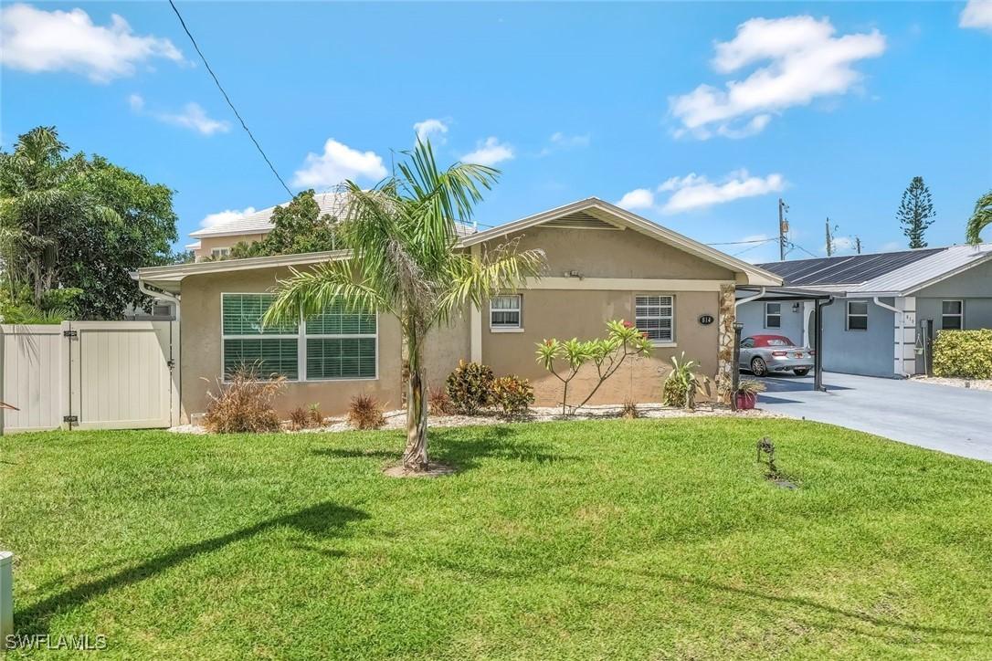 814 107th Ave., Naples, FL 34108