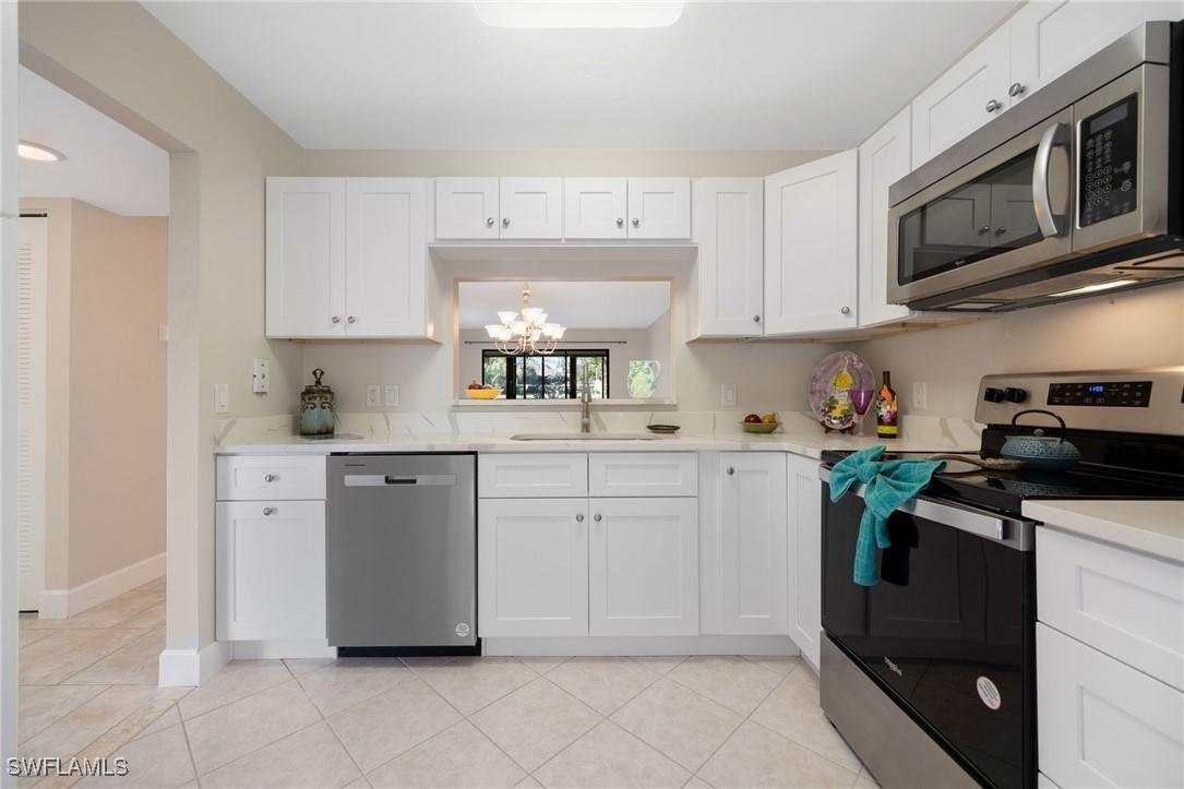 15464 Admiralty Cir. #6, North Fort Myers, FL 33917
