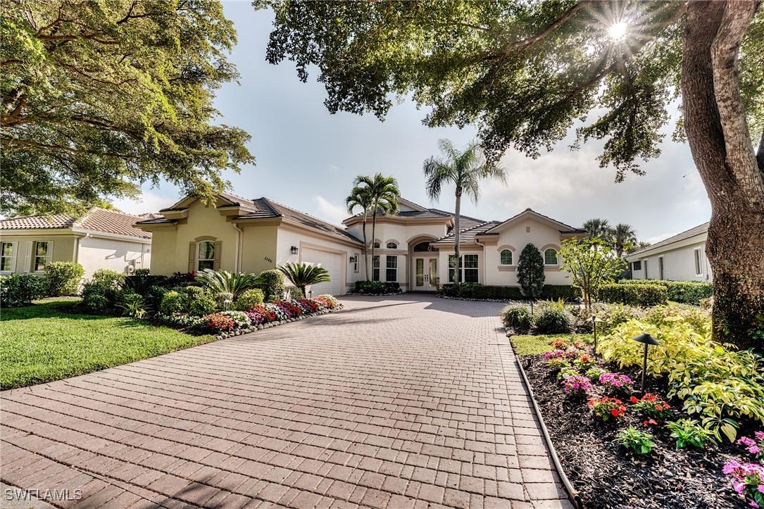 22491 Glenview Ln., Estero, FL 34135