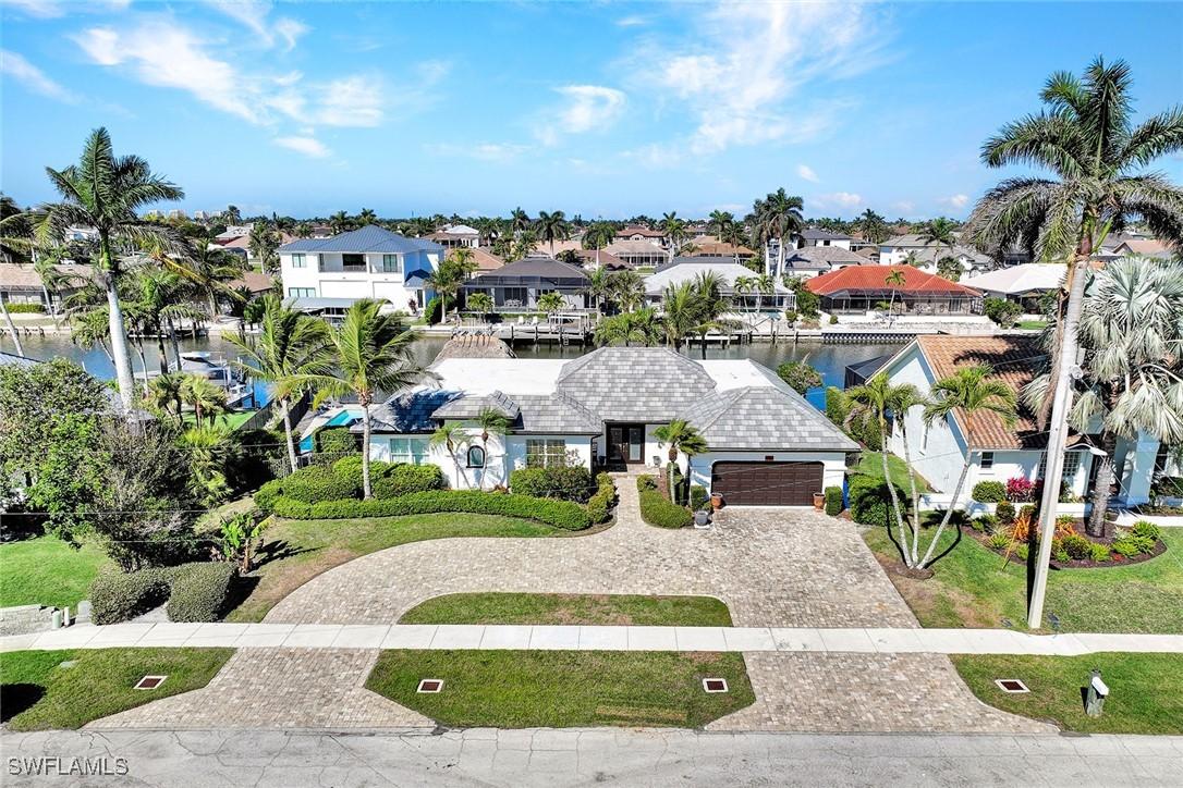 110 Channel Ct., Marco Island, FL 34145