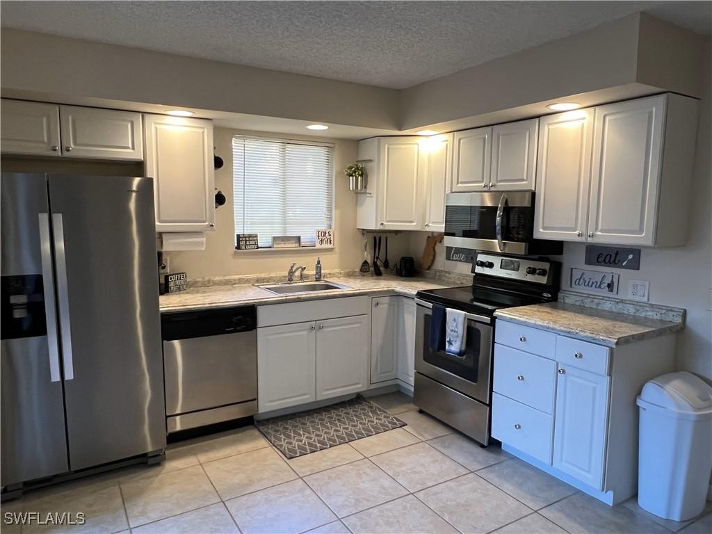 5248 Cedarbend Dr. #2, Fort Myers, FL 33919