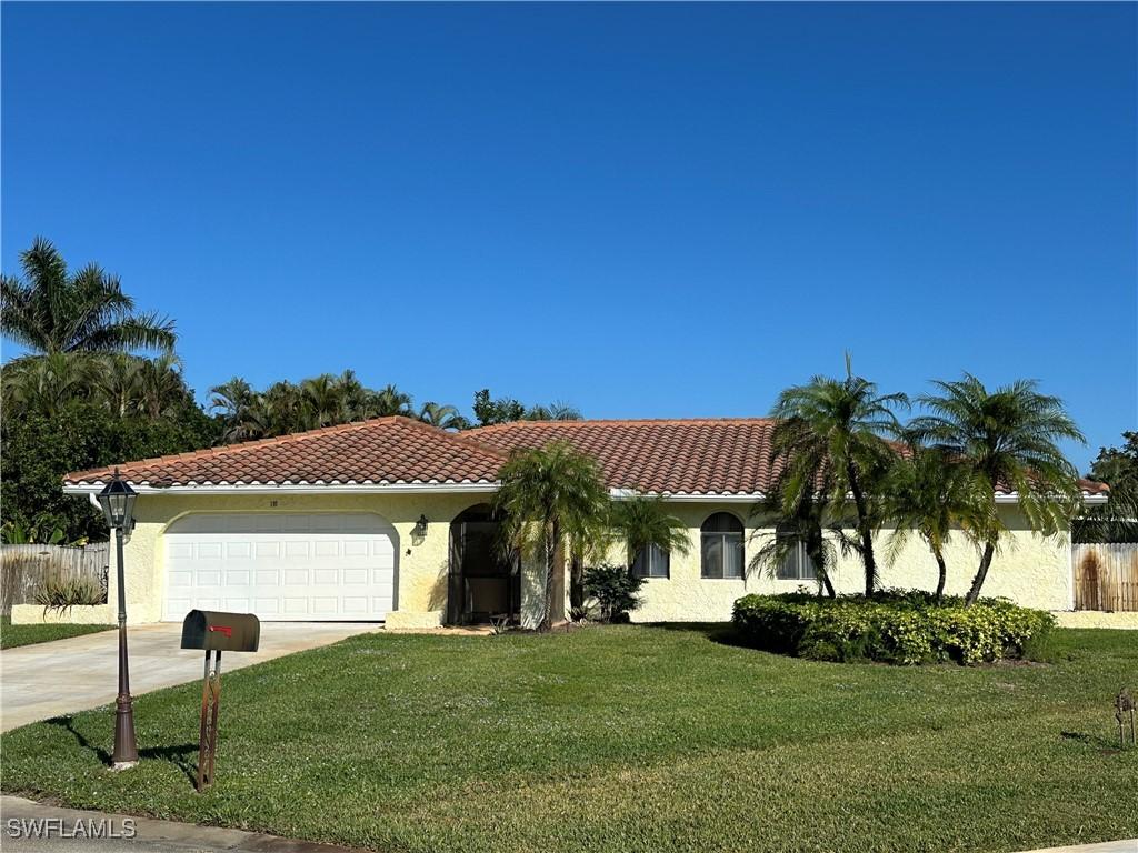 181 Heather Grove Ln., Naples, FL 34113