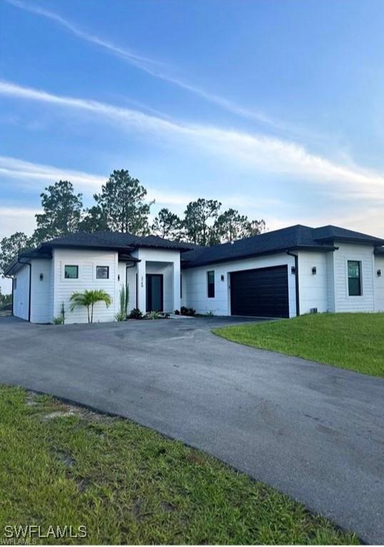 2740 35th Ave., Naples, FL 34120