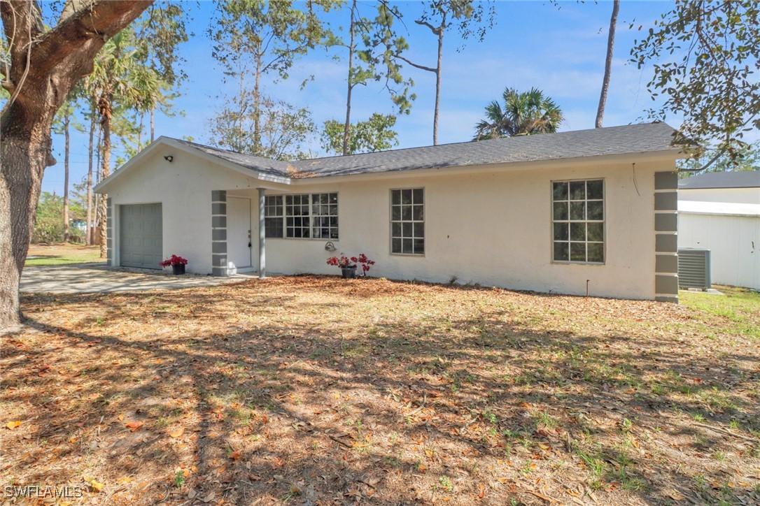 3740 21st Ave., Naples, FL 34117