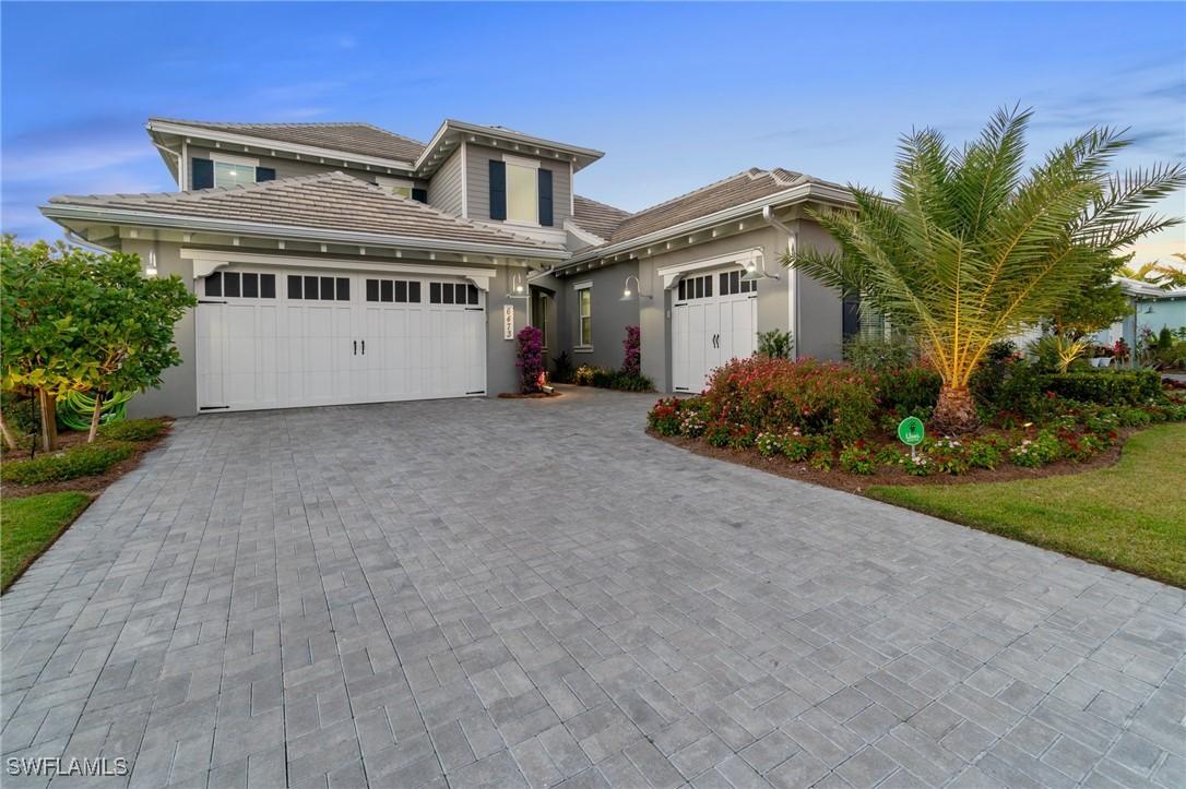 6473 Arriba Ave., Naples, FL 34113