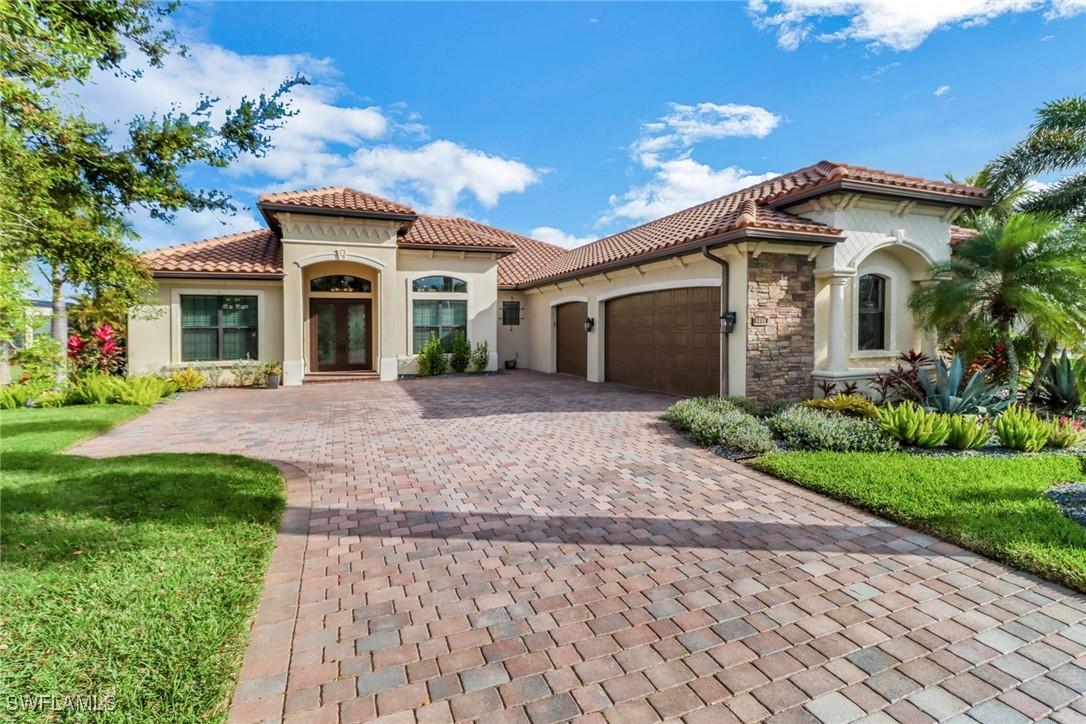9880 Corso Bello Dr., Naples, FL 34113