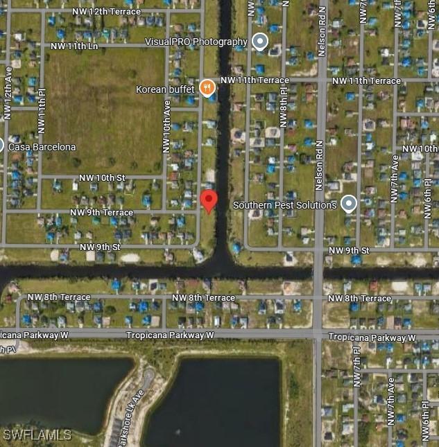 915 NW 9th Pl., Cape Coral, FL 33993