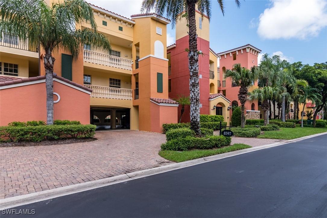 8597 Via Garibaldi Cir. #208, Estero, FL 33928