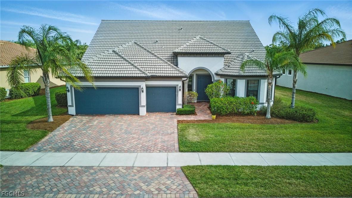 12905 Hadley Ct., Fort Myers, FL 33913