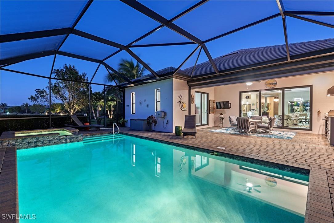 1819 Mustique St., Naples, FL 34120