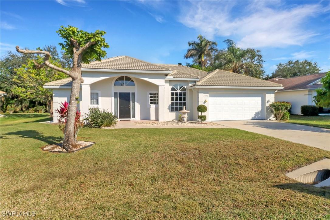 1090 Moon Lake Dr., Naples, FL 34104