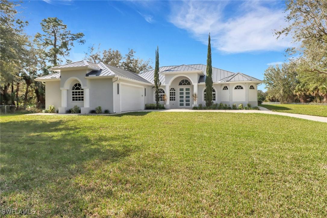 1687 Everglades Blvd., Naples, FL 34117