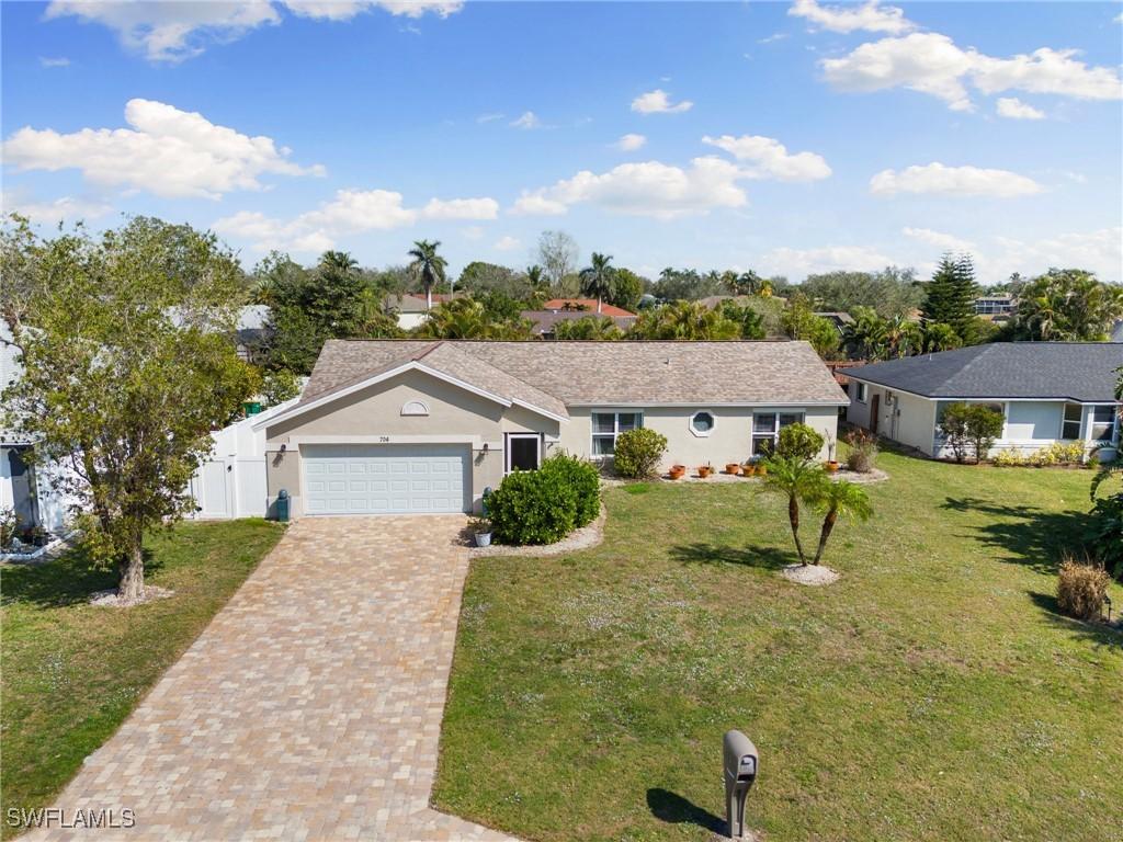 704 Meyer Dr., Naples, FL 34120