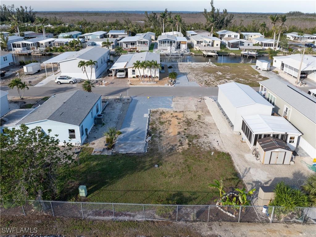 4995 Gulfgate Ln., St James City, FL 33956