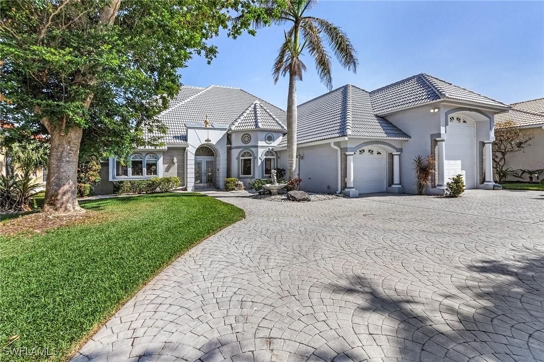 14871 Laguna Dr., Fort Myers, FL 33908