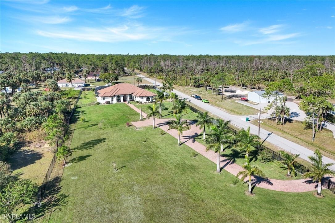 90 22nd Ave Nw Ave., Naples, FL 34120