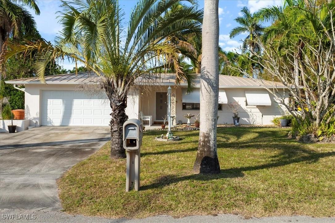 4241 Riverview Rd., Fort Myers, FL 33905