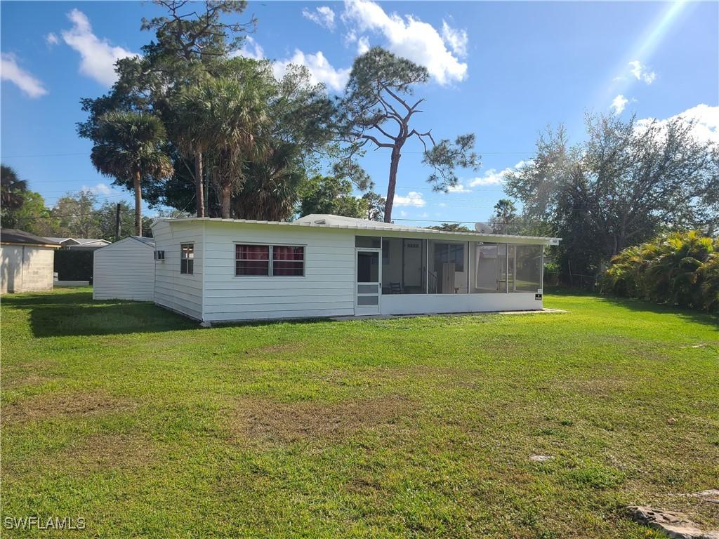11331 Meadow Ln., Bonita Springs, FL 34135